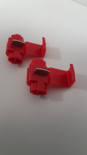 Abzweigverbinder rot